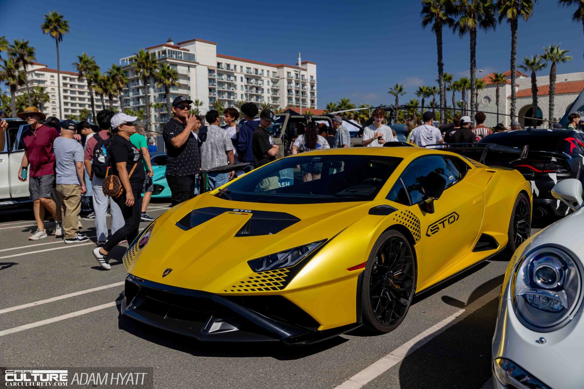 Cars 'N Copters 2025 Yellow Lamborghini