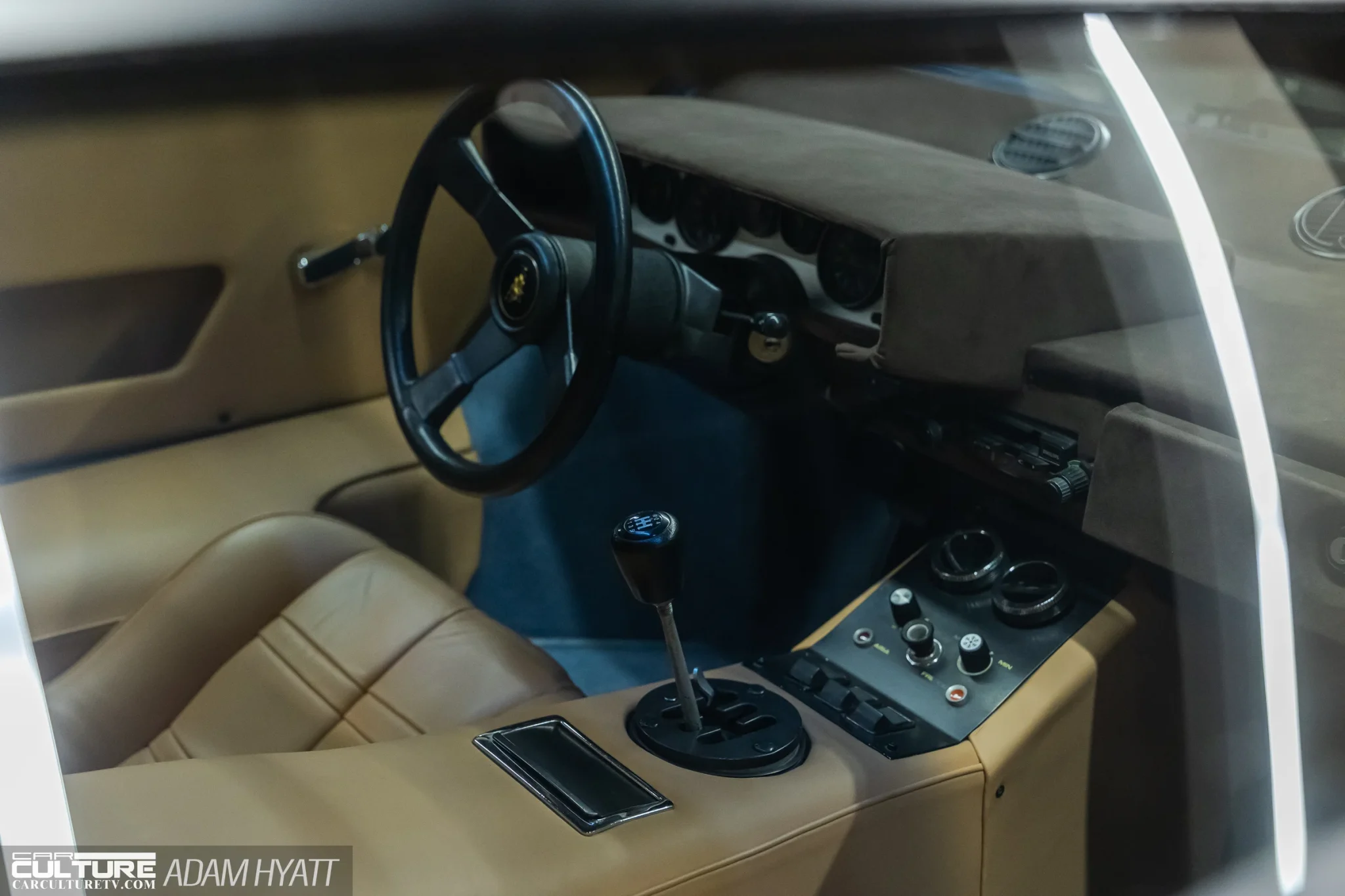 1974 Lamborghini Countach LP400 "Periscopio" interior