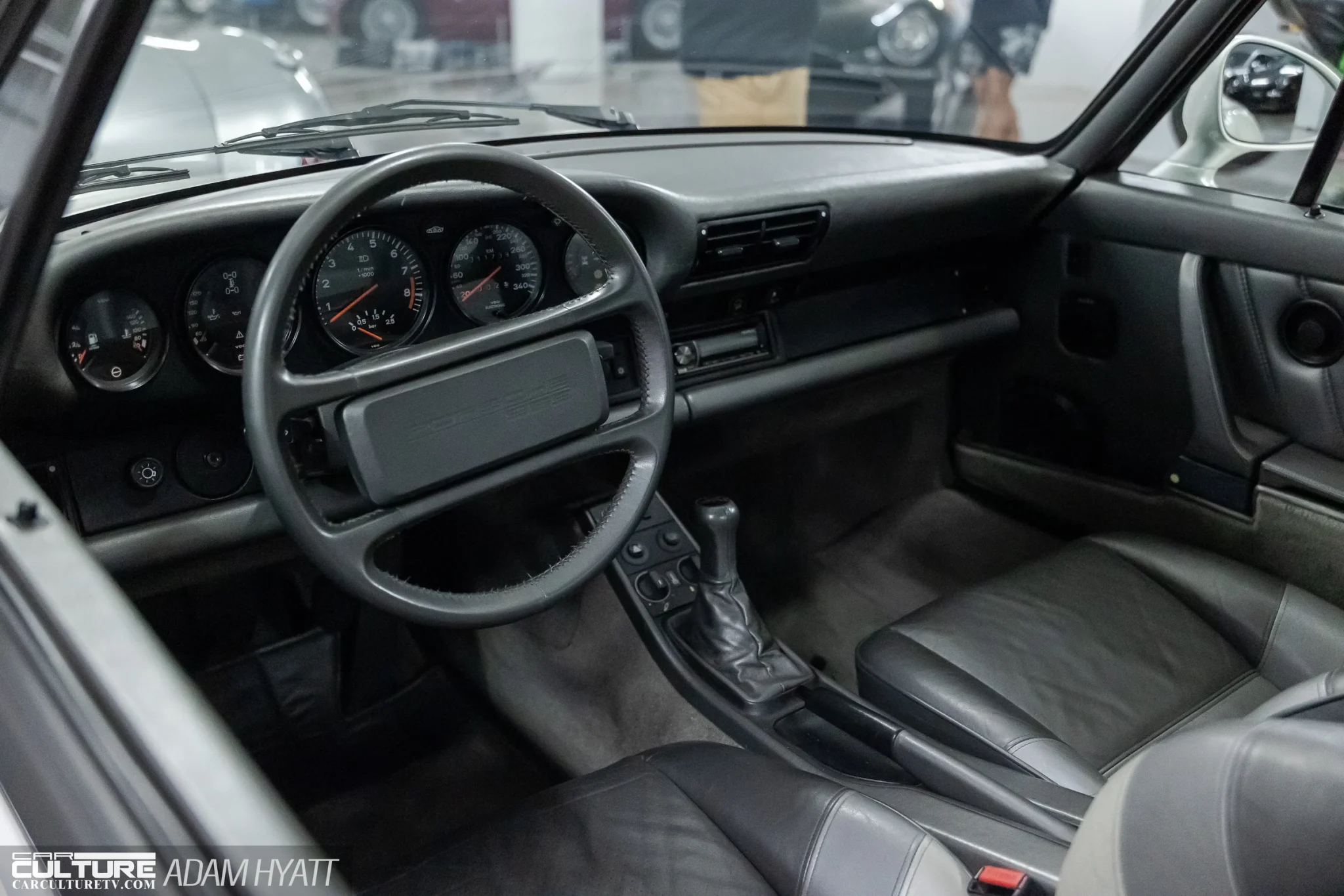 Porsche 959 interior