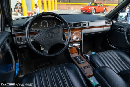 RADwood SoCal Mercedes-Benz W124 E-Calss interior