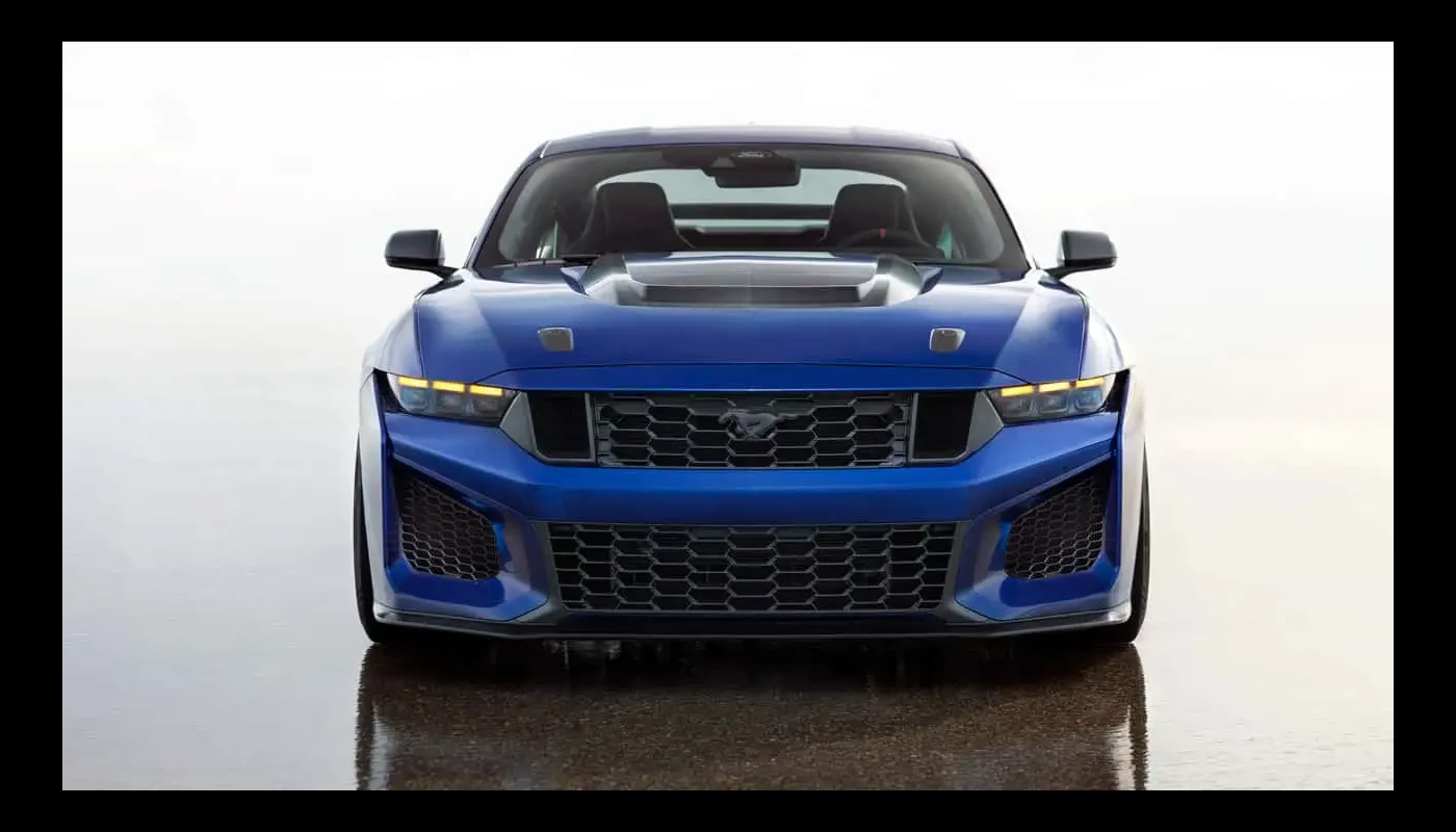 Ford 2026-ford-mustang-dark-horse-sc-track-pack-front