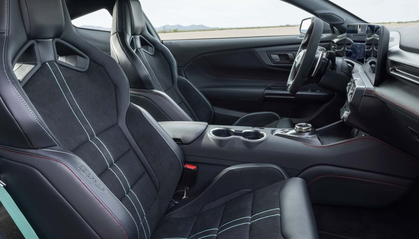 Ford 2026-ford-mustang-dark-horse-sc-track-pack-interior