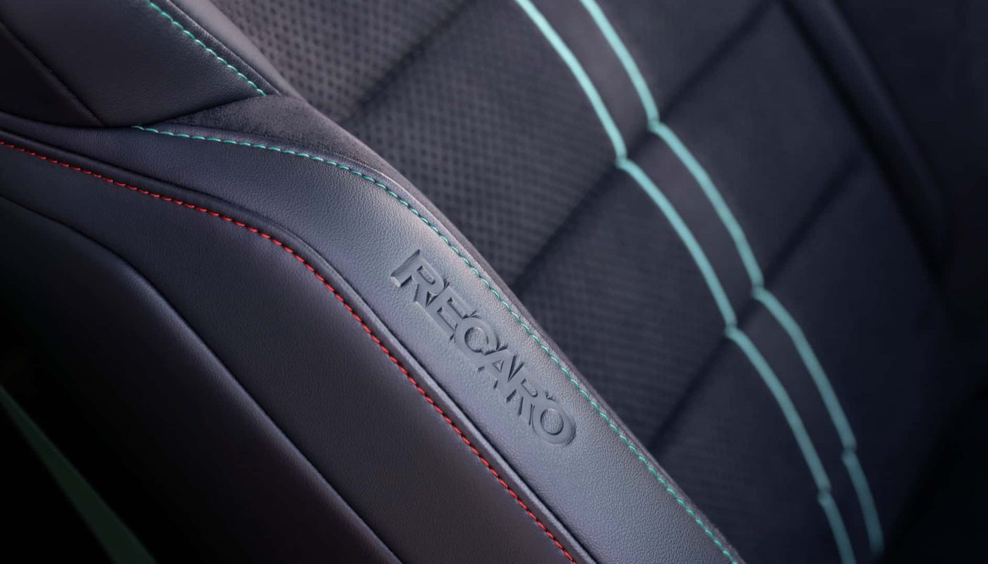 Ford 2026-ford-mustang-dark-horse-sc-track-pack-recaro-seat